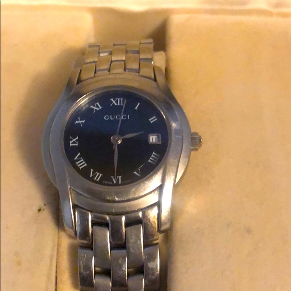 GUCCI Women’s watch